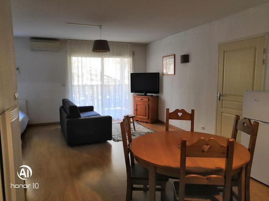 Grand Studio A La Montagne Ax-les-Thermes Ngoại thất bức ảnh